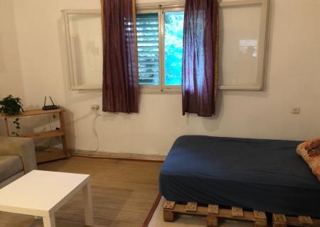 Kibbutz Hatzor 